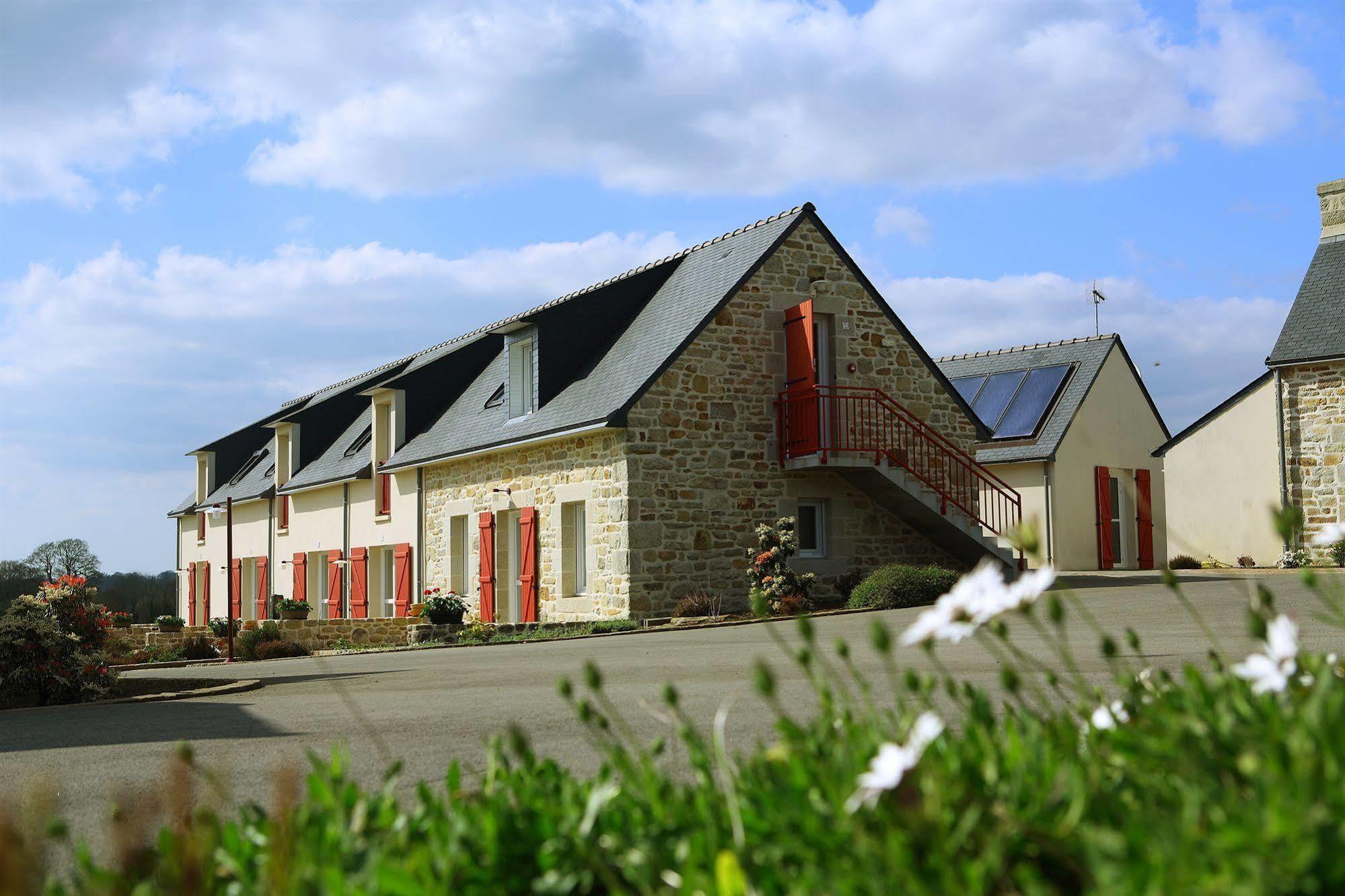 Апартаменты La Ferme De Vur Ven Saint-Evarzec Экстерьер фото